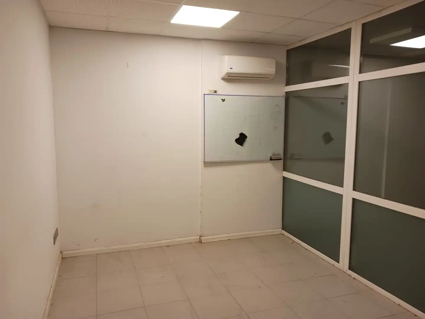 Fabrikhallen zur Miete in Larache