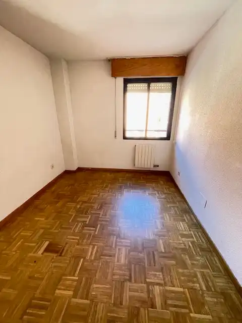 Dormitori de Pis en venda en Valladolid amb Calefacció, Jardí privat i Parquet