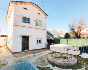 Exterior view of House or chalet for sale in Cerdanyola del Vallès  with Air Conditioner, Private garden and Parquet flooring