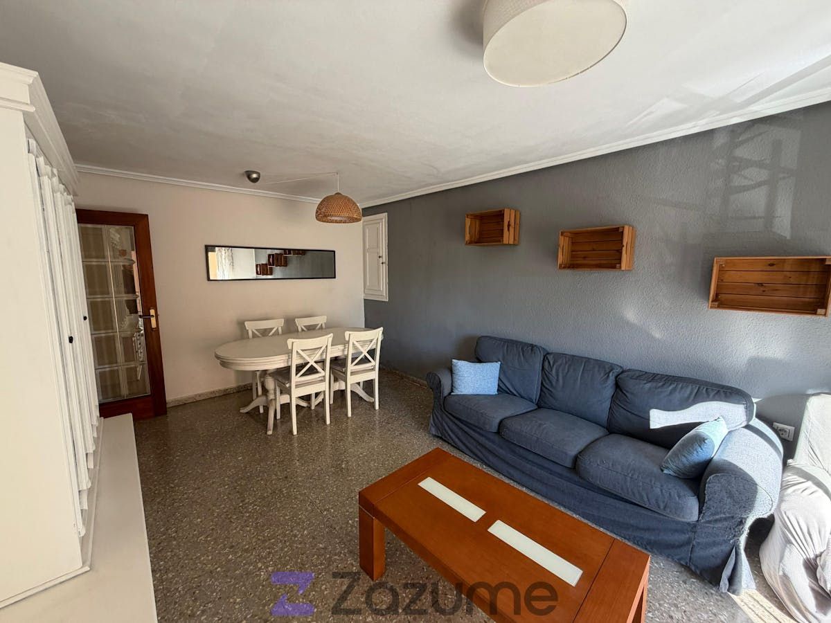 Living room of Flat to rent in Mislata  with Air Conditioner, Furnished and Oven