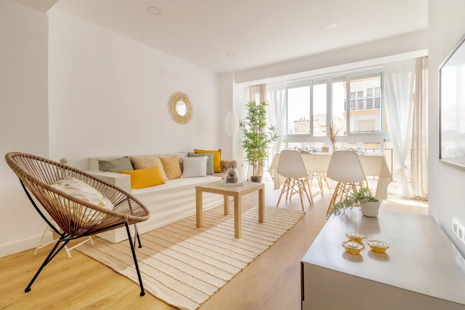 Apartamento con ascensor en venta en Calle Colombia, imagen 2