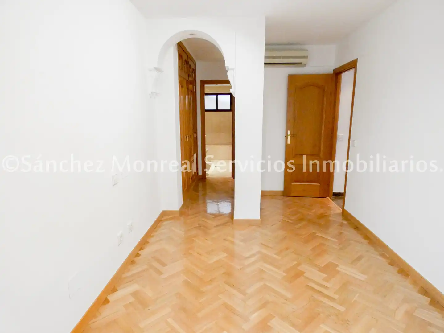 Flat for sale in Alcázar de San Juan  with Air Conditioner, Heating and Parquet flooring