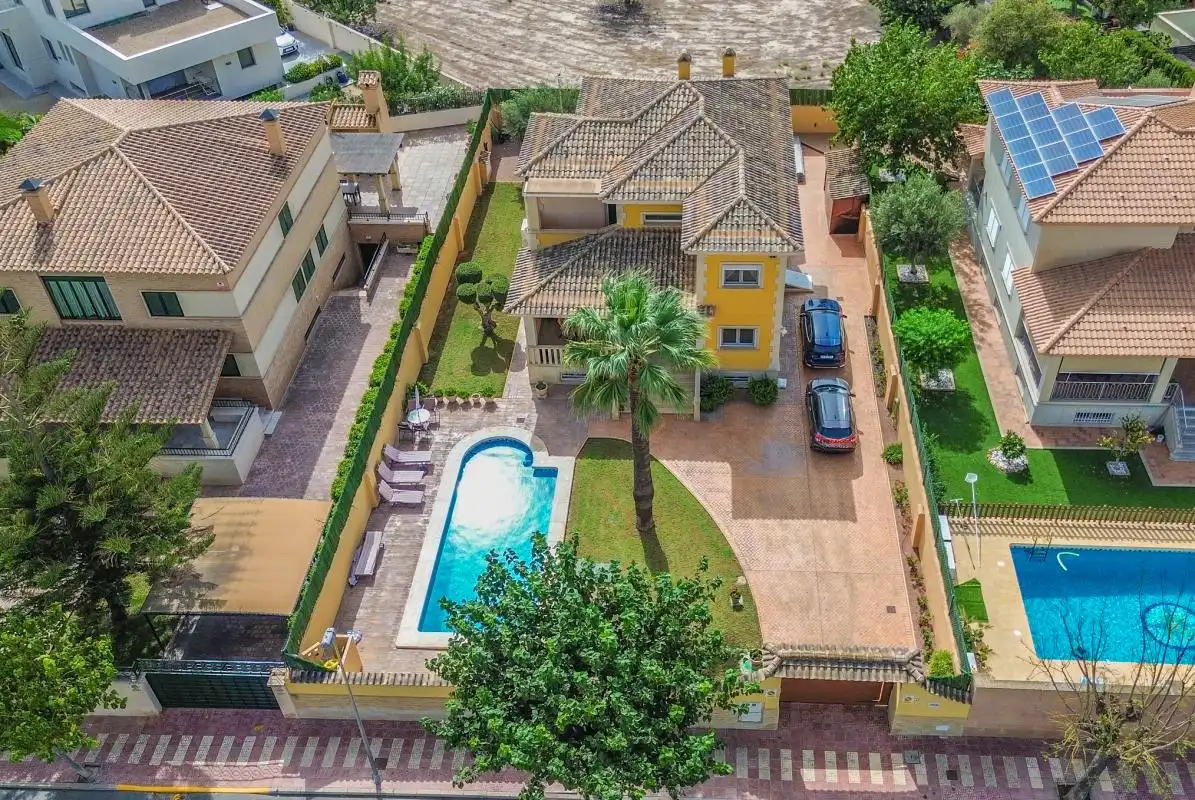 Houses for sale in Carrer Serra de la Grana, Villamontes - Boqueres