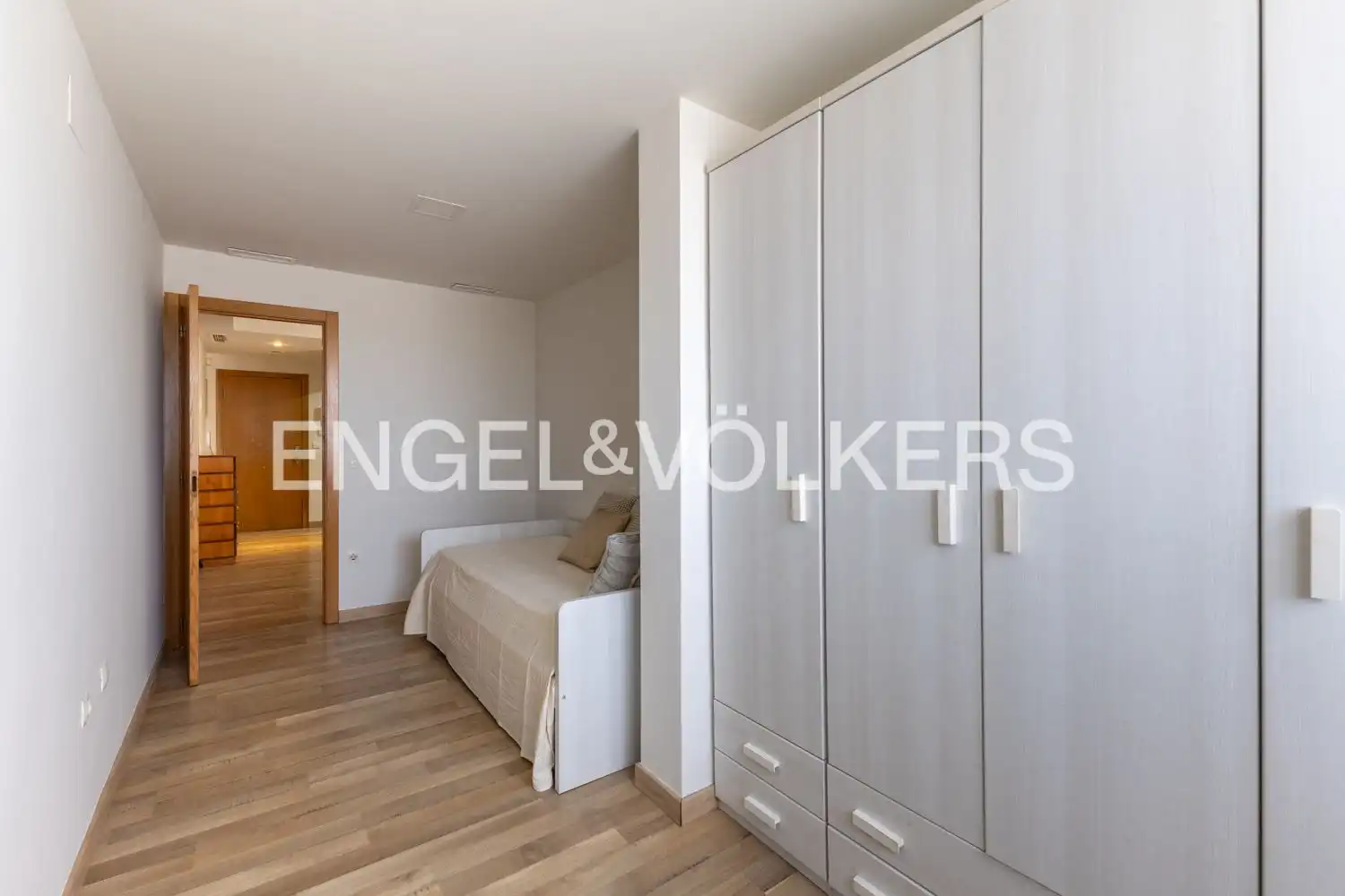 Bedroom of Attic for rent in Sagunto / Sagunt  with Air Conditioner, Heating and Terrace