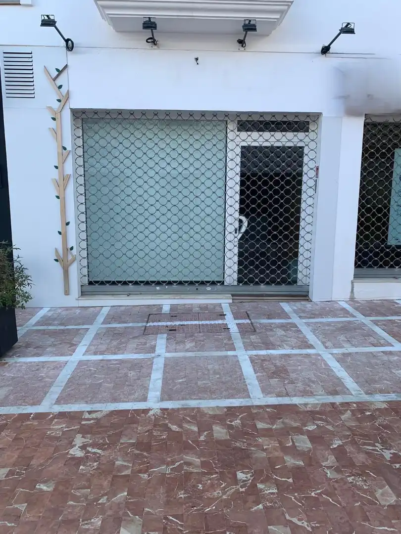 Local comercial en venda a Centro, imagen 9