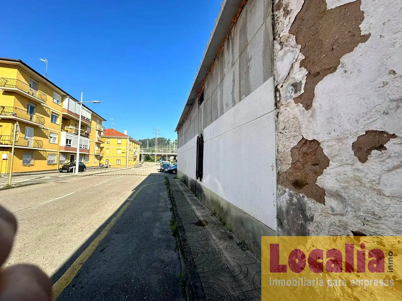 Industrial buildings for sale in Cerezo - Aspla - Torres