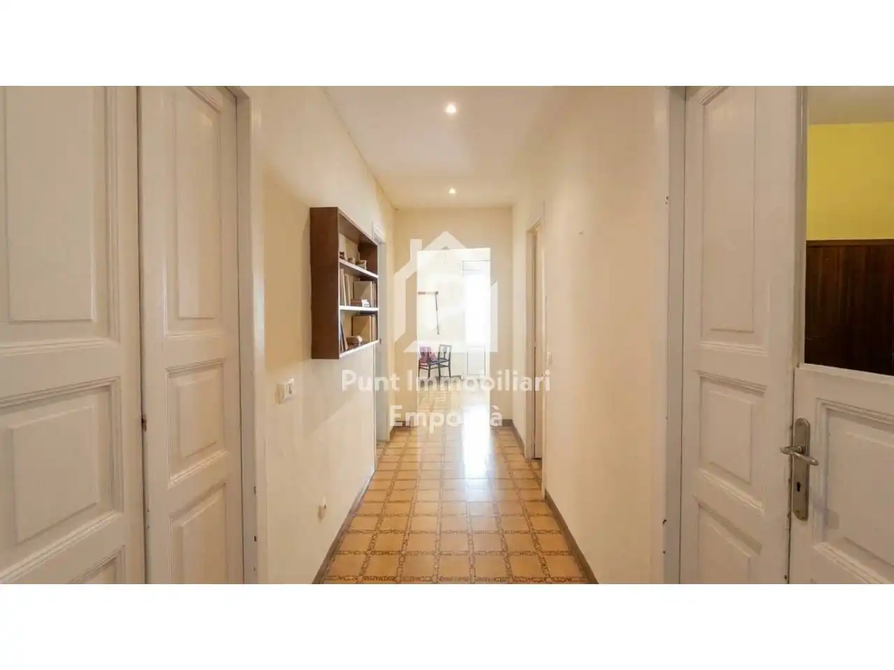 Wohnung zum Verkauf in Figueres mit Heizung, Terrasse und Balkon