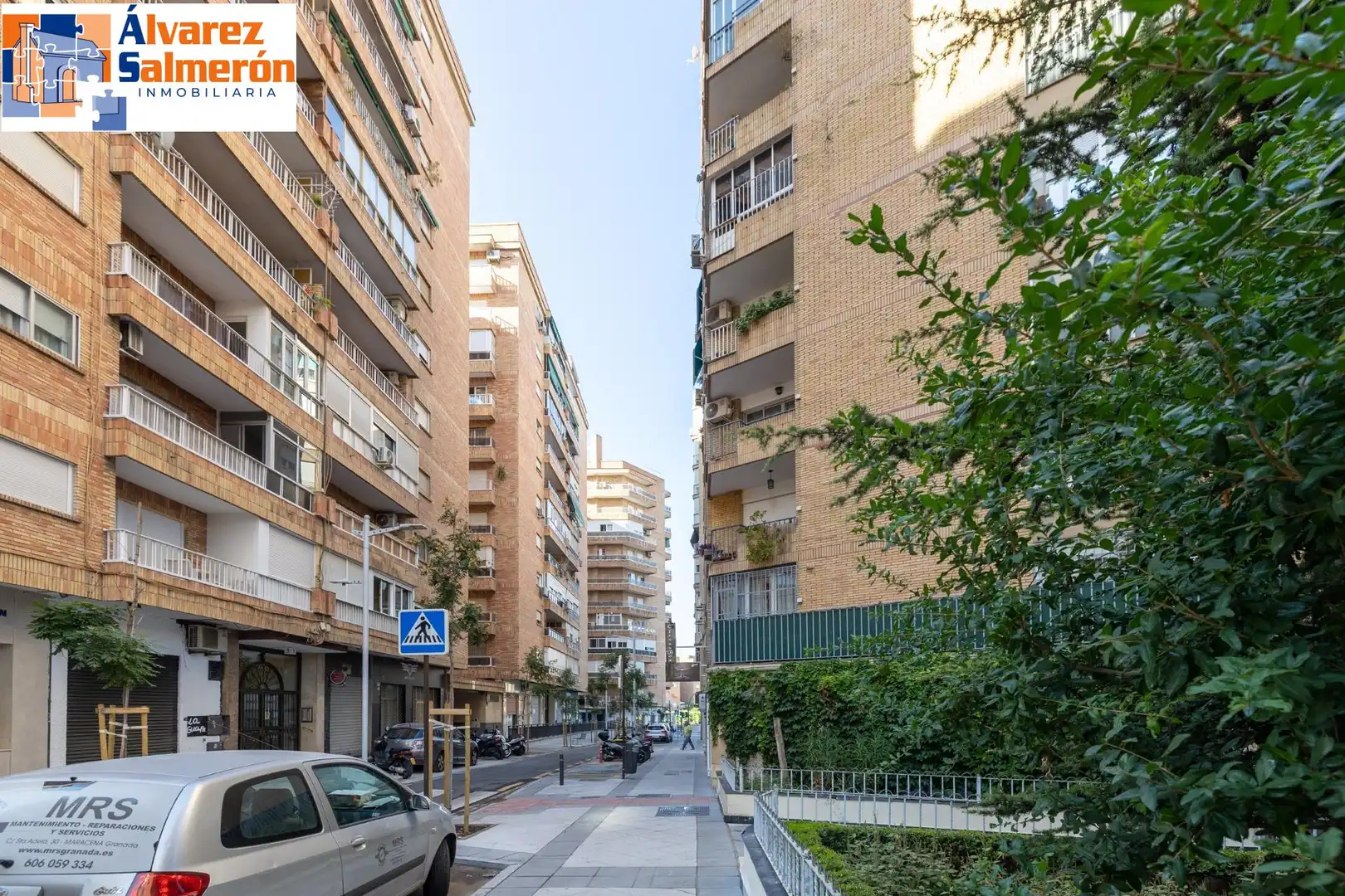 Vista exterior de Piso en venta en Granada