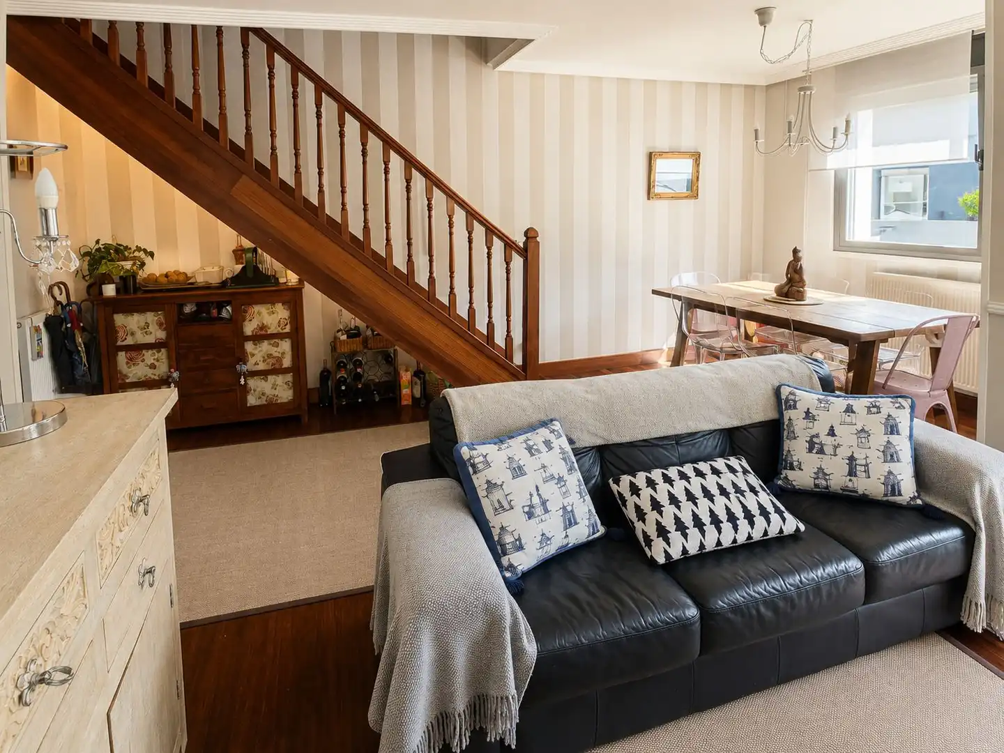 Sala de estar de Piso en venta en Urduliz con Calefacción, Terraza y Trastero