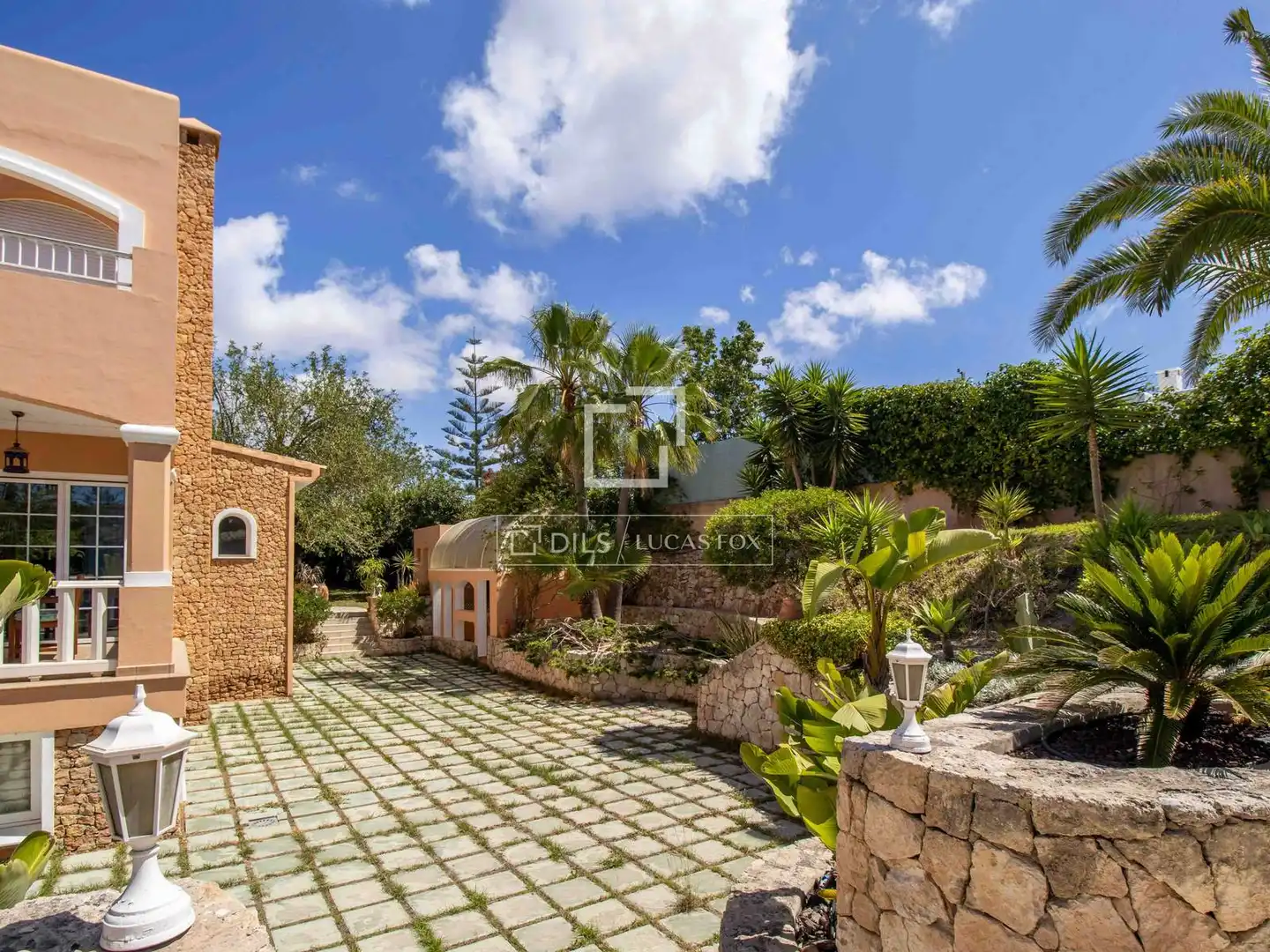 Jardín de Casa o chalet en venta en Santa Eulària des Riu con Aire acondicionado, Calefacción y Jardín privado