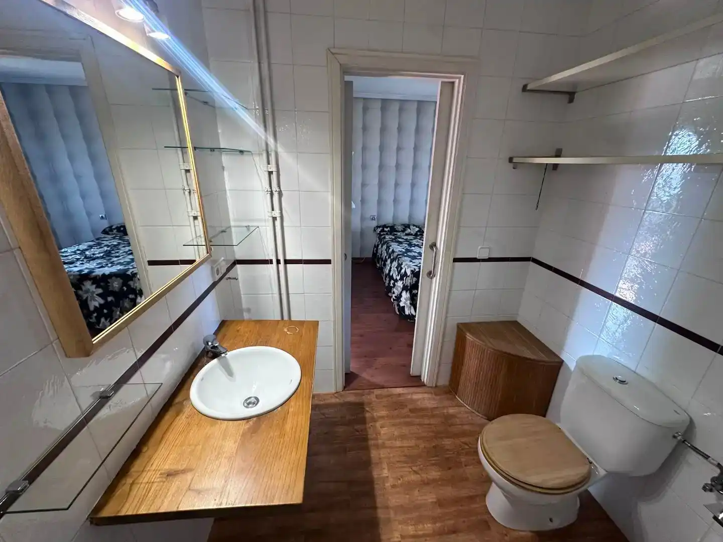 Bany de Apartament en venda en Vigo  amb Jardí privat, Parquet i Traster