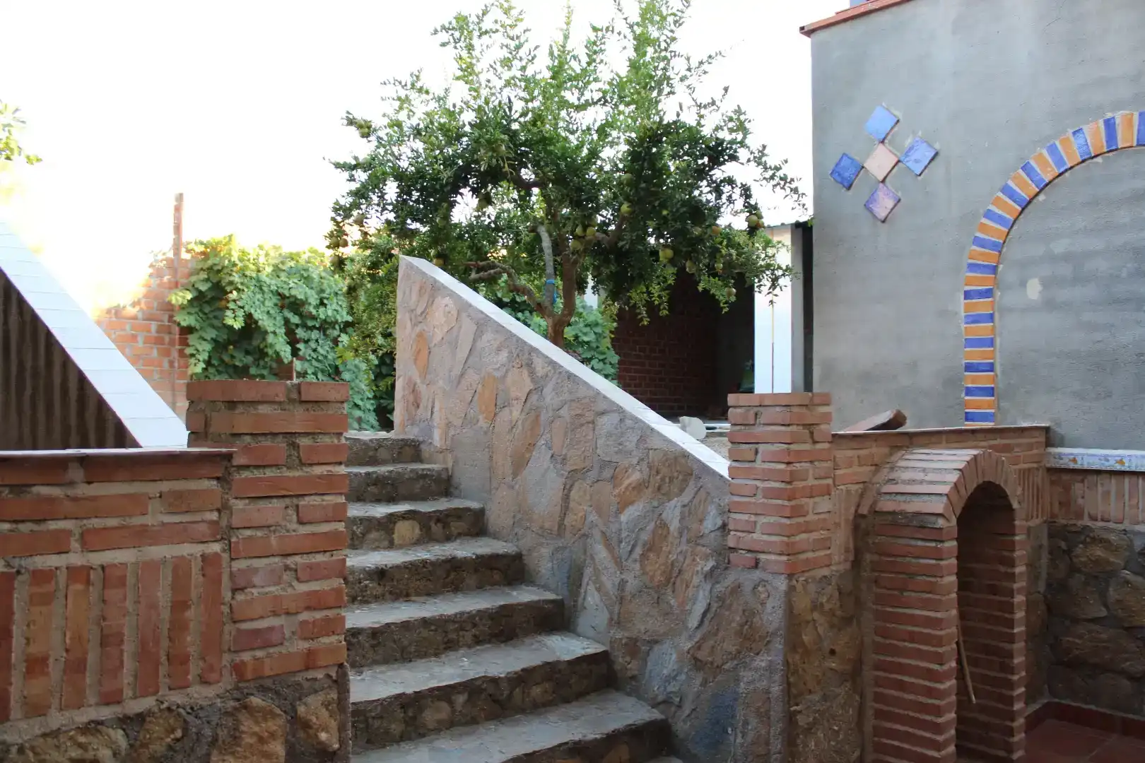 Casa o chalet en venta en Carmena con Jardín privado, Trastero y Balcón