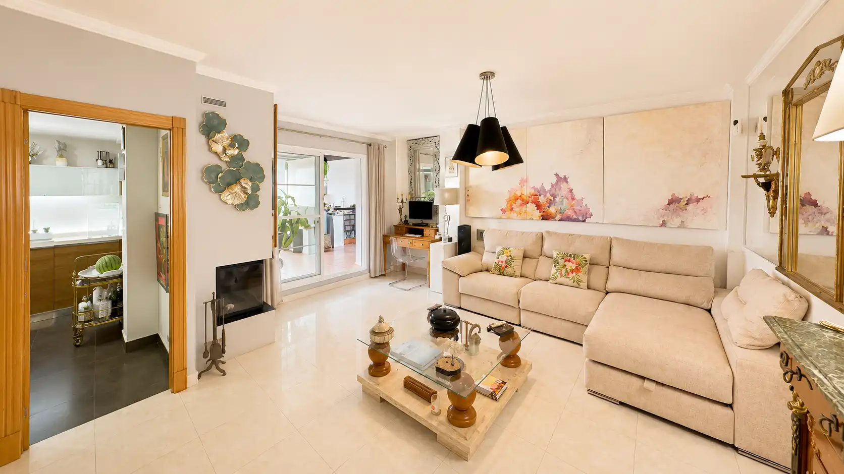 Sala d'estar de Àtic en venda en Vélez-Málaga amb Aire condicionat, Terrassa i Traster
