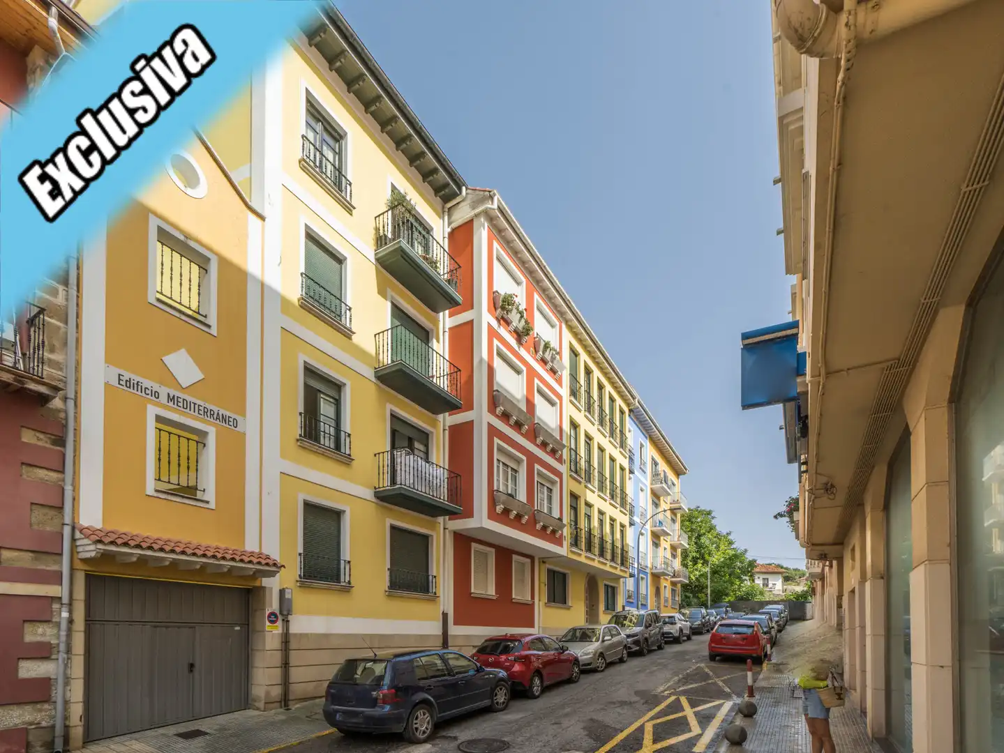Außenansicht von Maisonette zum Verkauf in Laredo mit Heizung, Parkett und Balkon