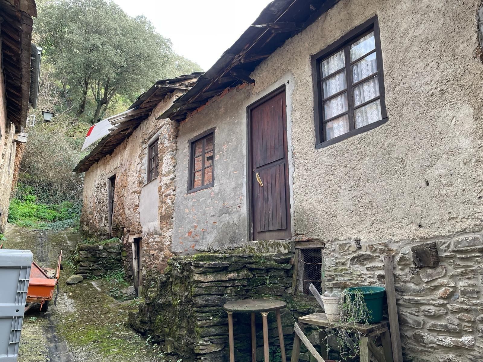 Vista exterior de Casa o xalet en venda en Ponferrada