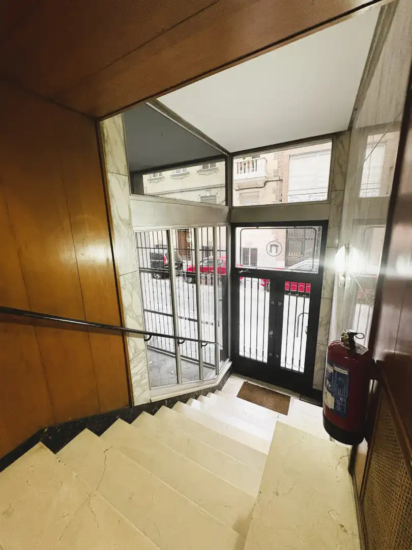 Flat for rent in Madrid  with Heating and Furnished