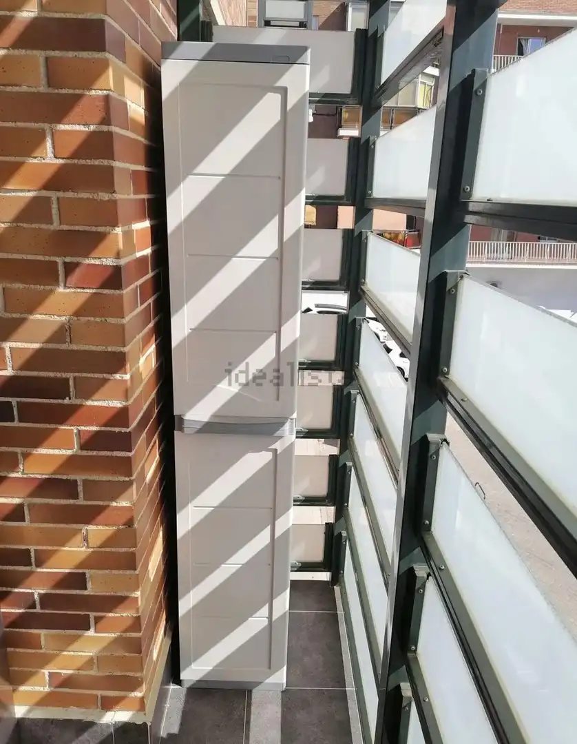 Vista exterior de Piso de alquiler en Madrid con Calefacción y Terraza