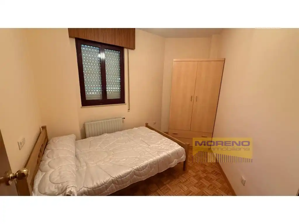 Bedroom of Flat for sale in Sarria