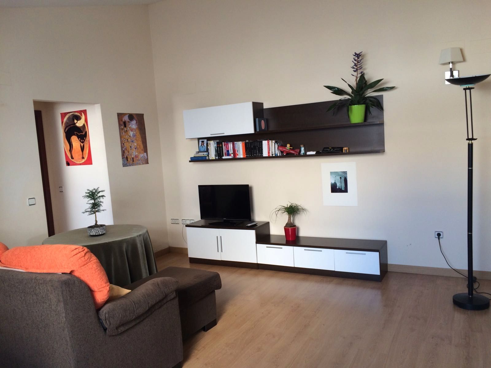 Sala d'estar de Pis en venda en Úbeda amb Aire condicionat, Calefacció i Moblat