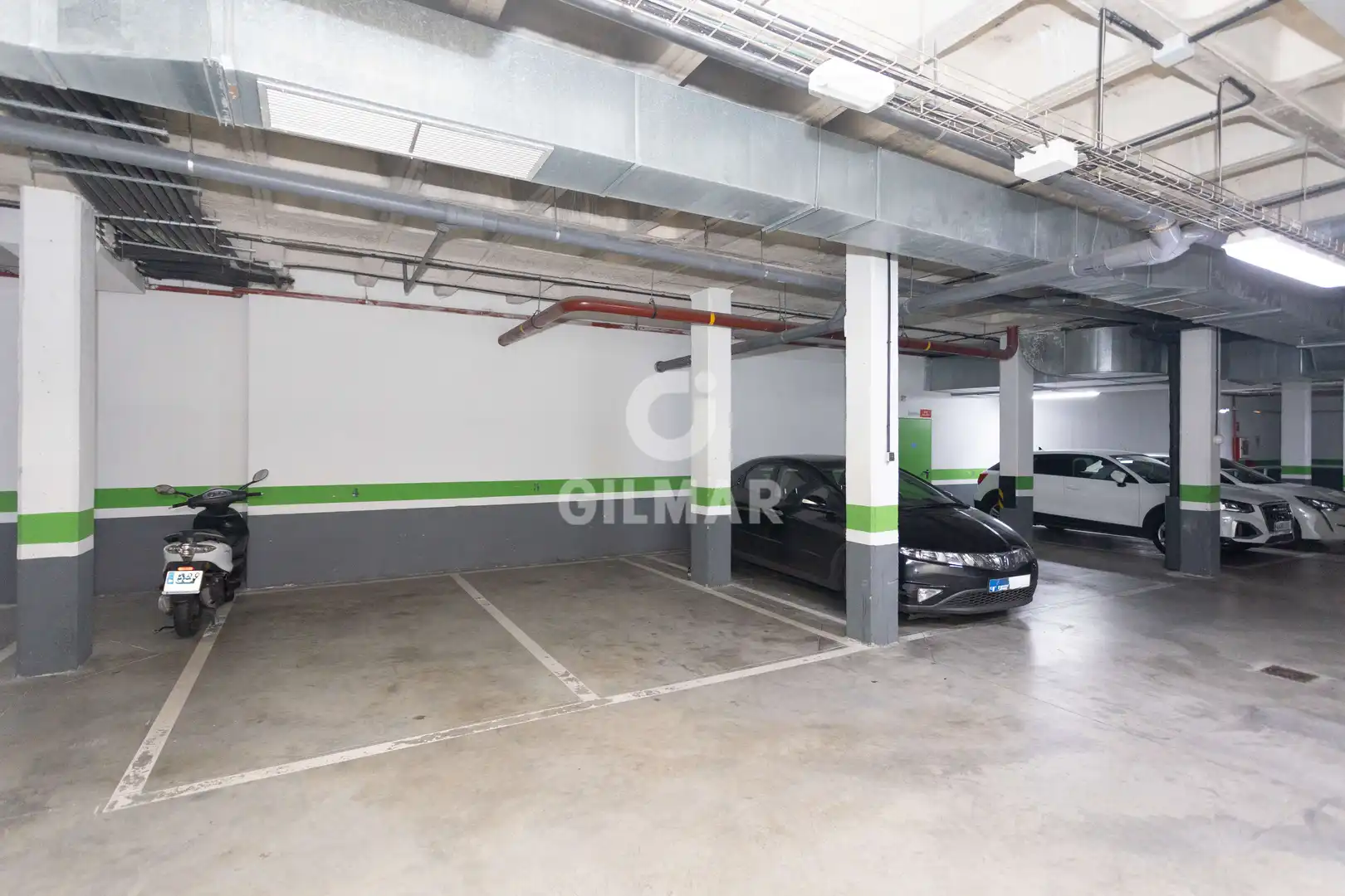 Parking de Planta baja en venta en Madrid con Calefacción, Trastero y Piscina