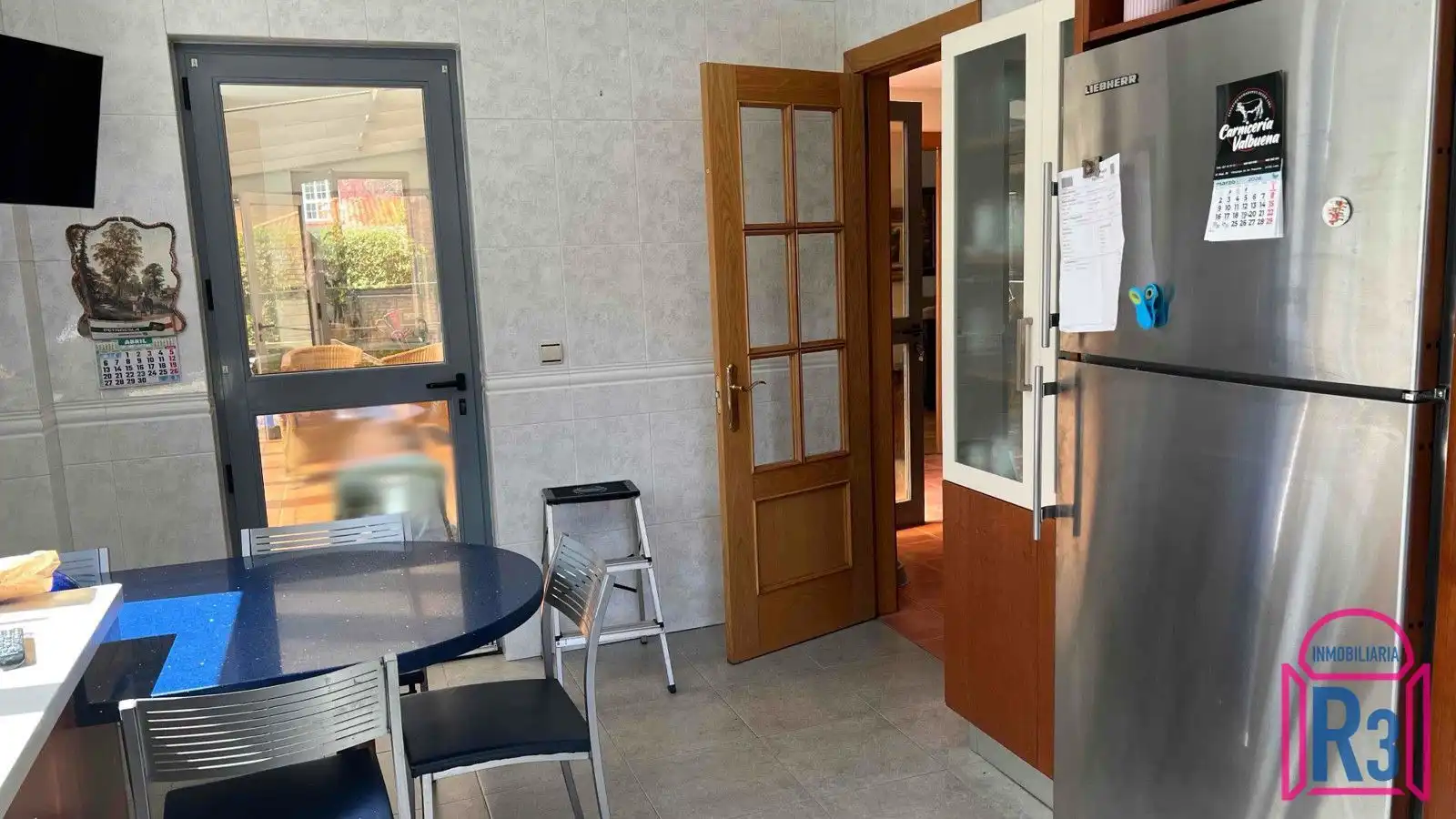 Cuina de Casa o xalet en venda en León Capital  amb Calefacció