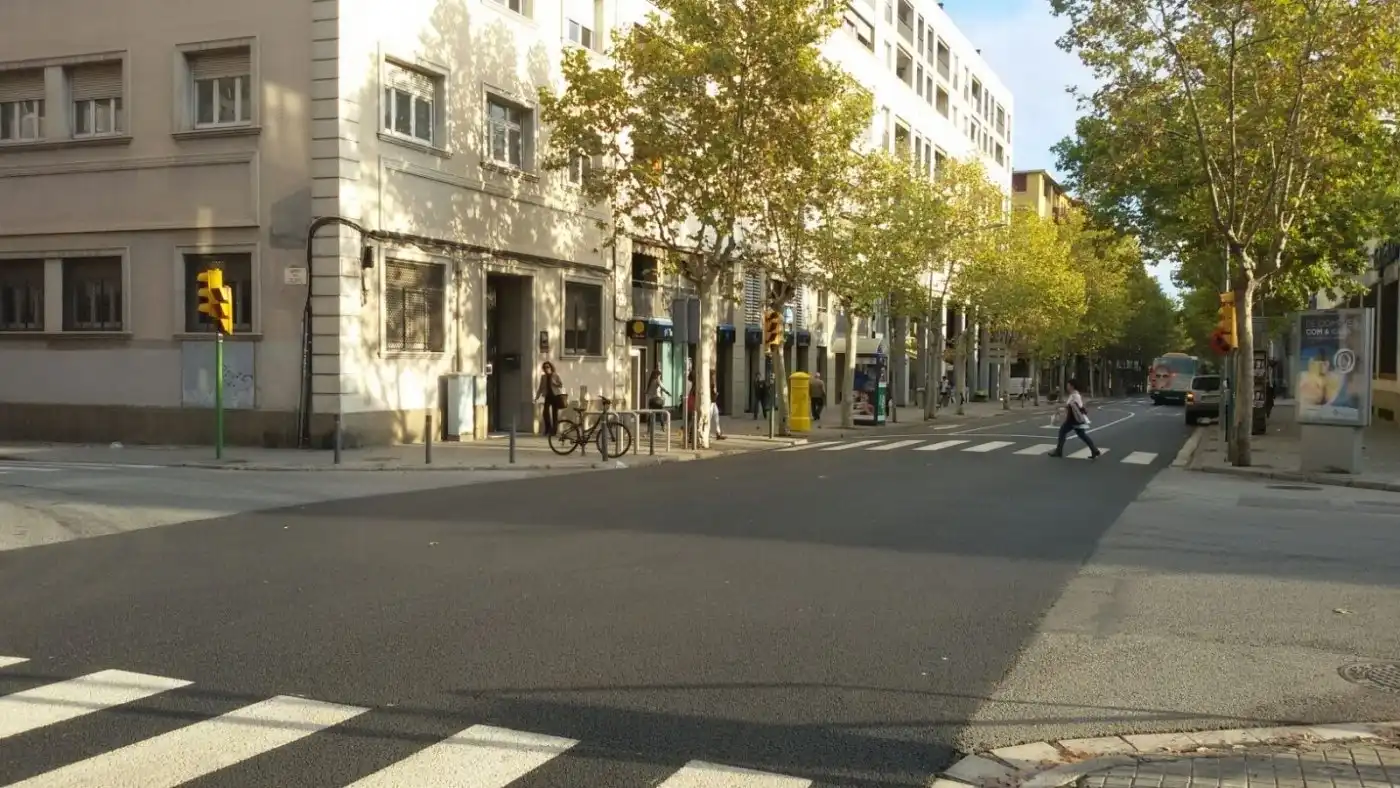 Garaje de alquiler en Calle brutau de, Sol i Padris - Sant Oleguer