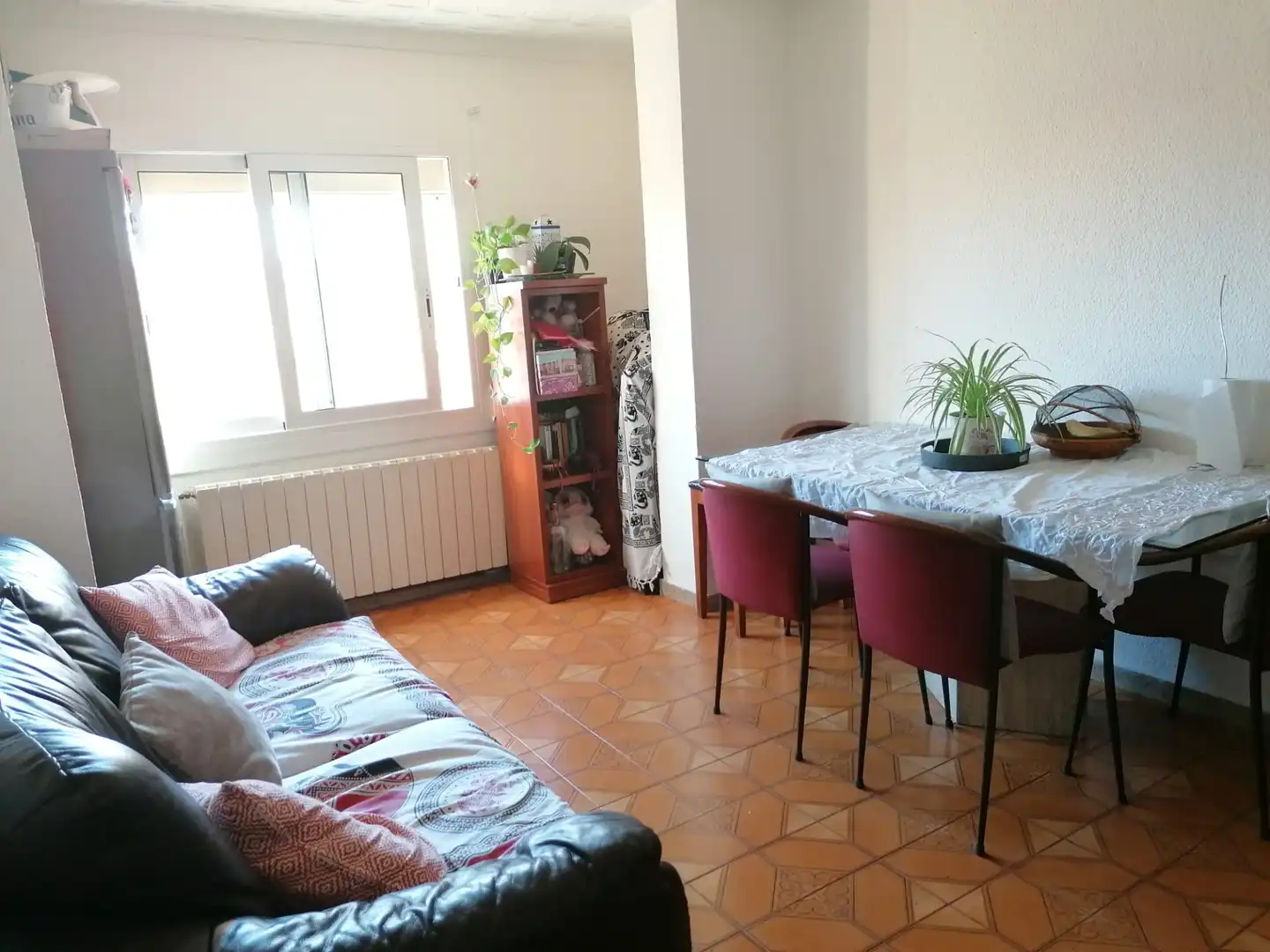 Sala de estar de Piso en venta en Sabadell con Calefacción, Trastero y Amueblado