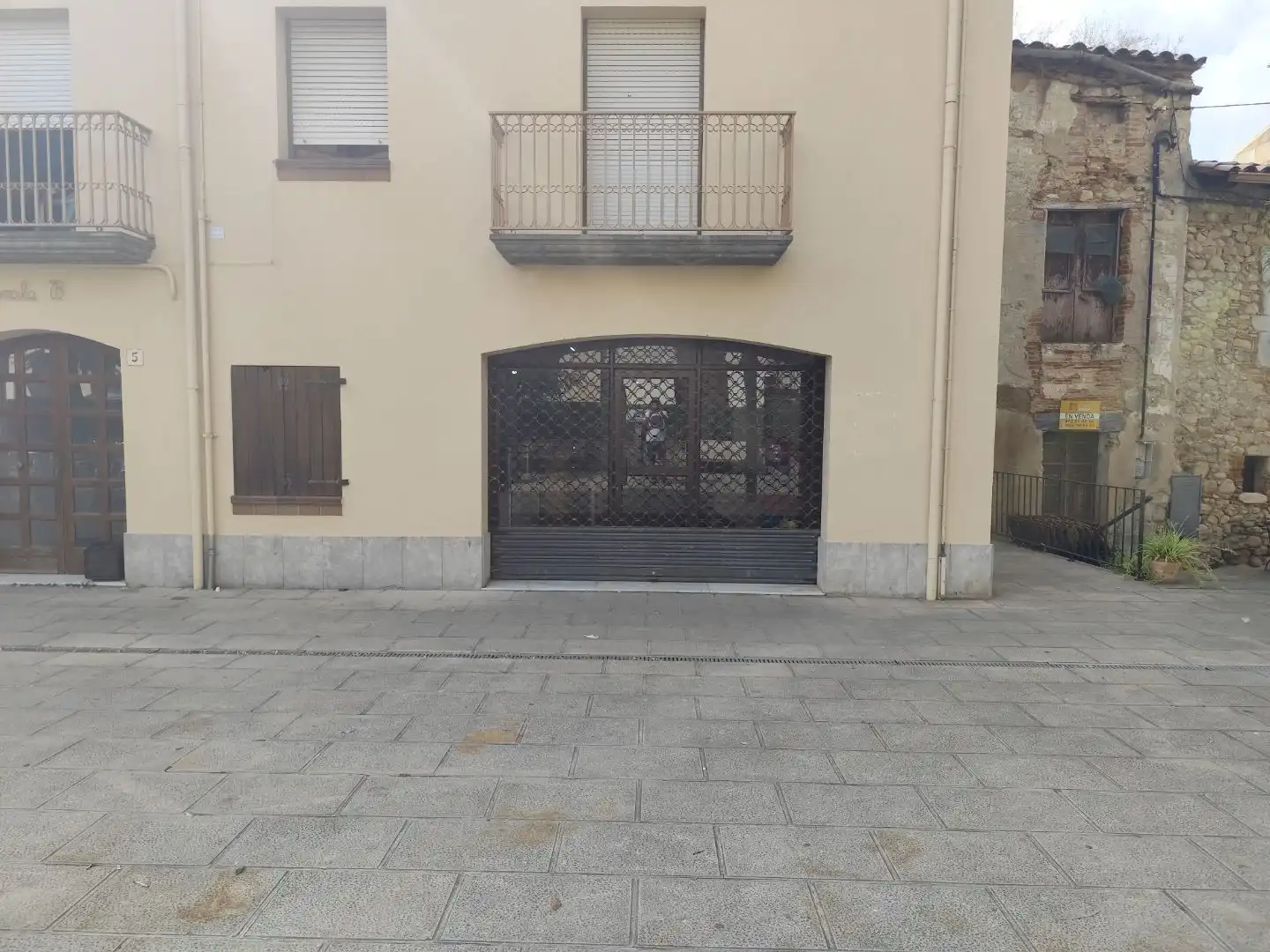 Local comercial en venda a Plaça del convent 5