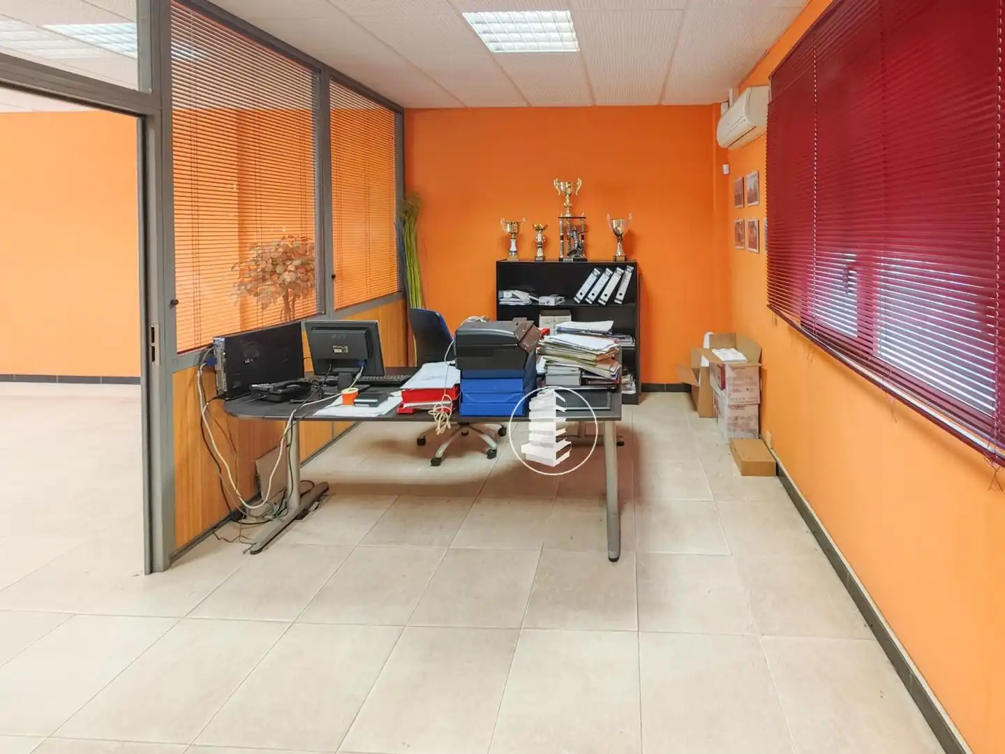 Oficina en venta en El Rosario con Aire acondicionado