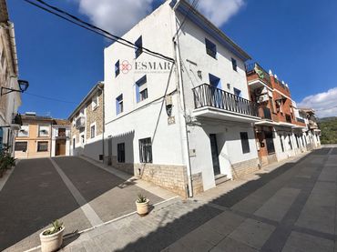 Casa con balcone in vendita a Alfara de la Baronia
