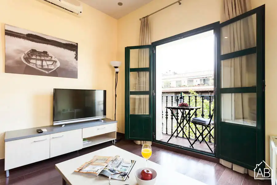 Mini appartamento con terrazza in vendita a Carrer de Calders 2, imagen 3