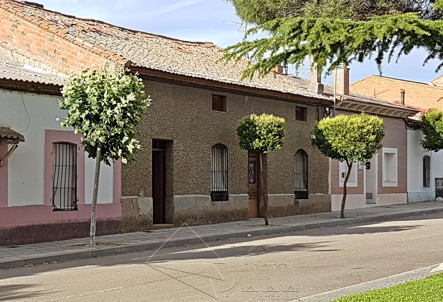 Exterior view of House or chalet for sale in La Zarza (Valladolid)  with Storage room
