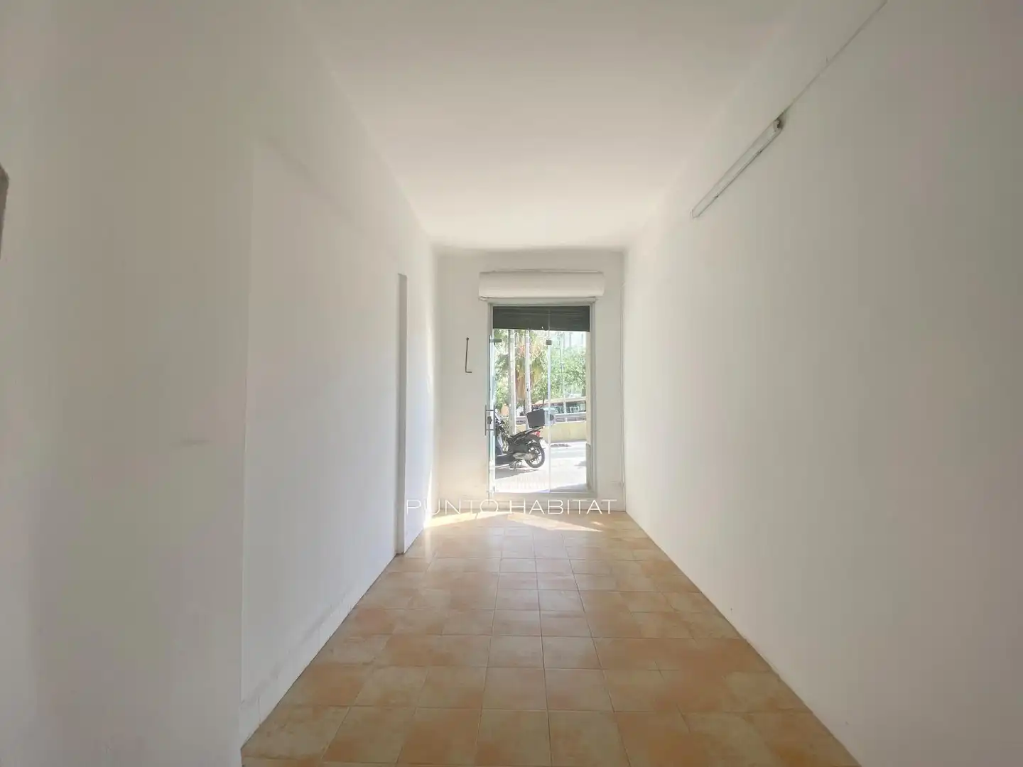 Local de alquiler en  Barcelona Capital