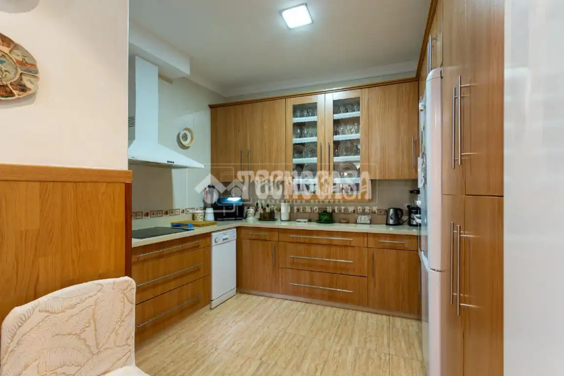 Kitchen of Detached homes for sale in Vélez-Málaga  with Furnished