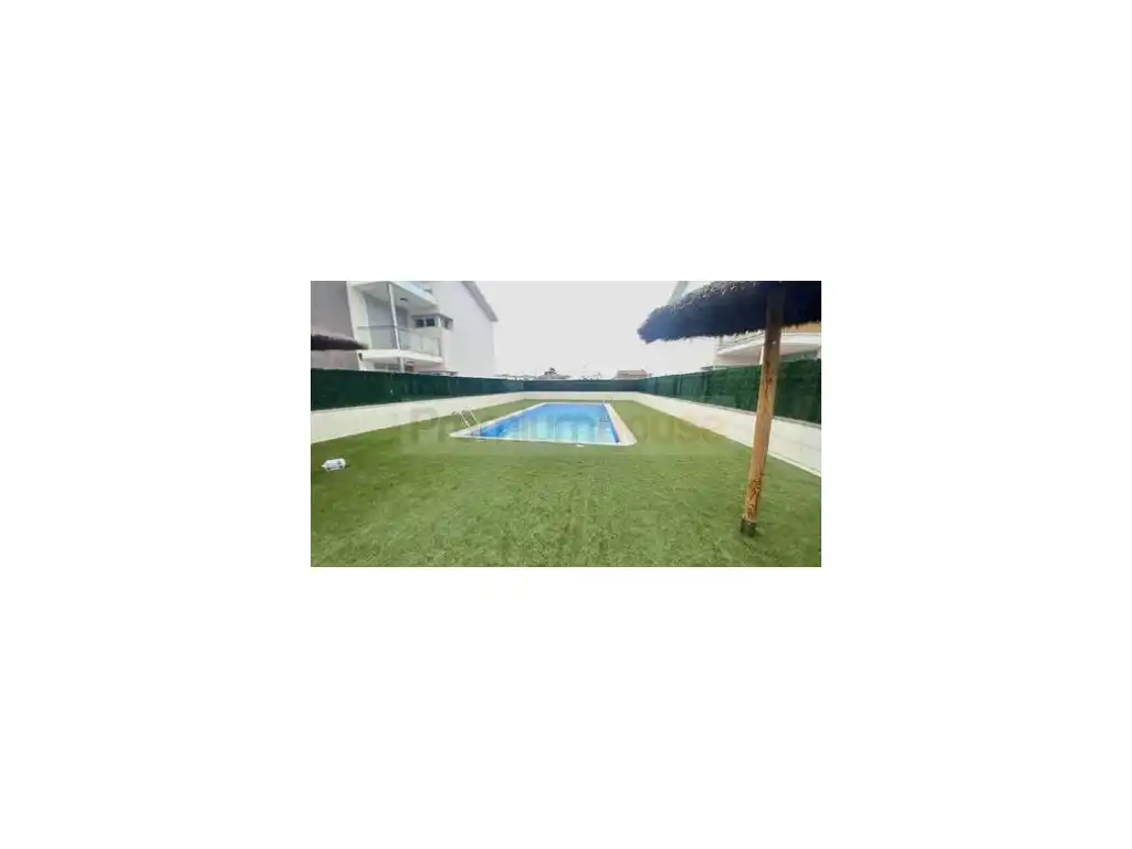 House with pool for sale in Calle Auguste Renoir, imagen 21