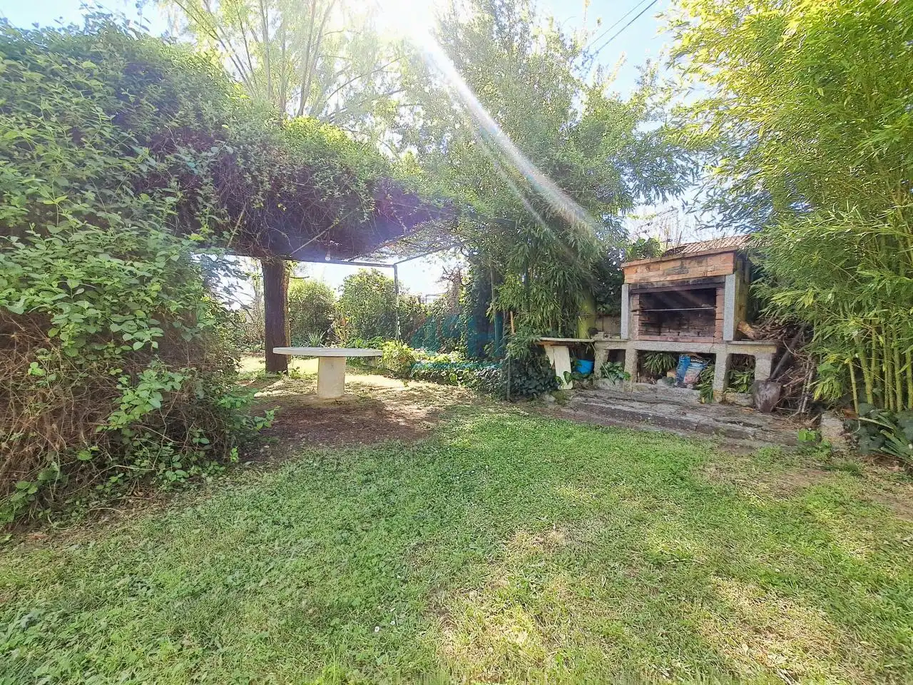 Jardí de Casa o xalet en venda en San Cibrao das Viñas amb Calefacció, Jardí privat i Terrassa