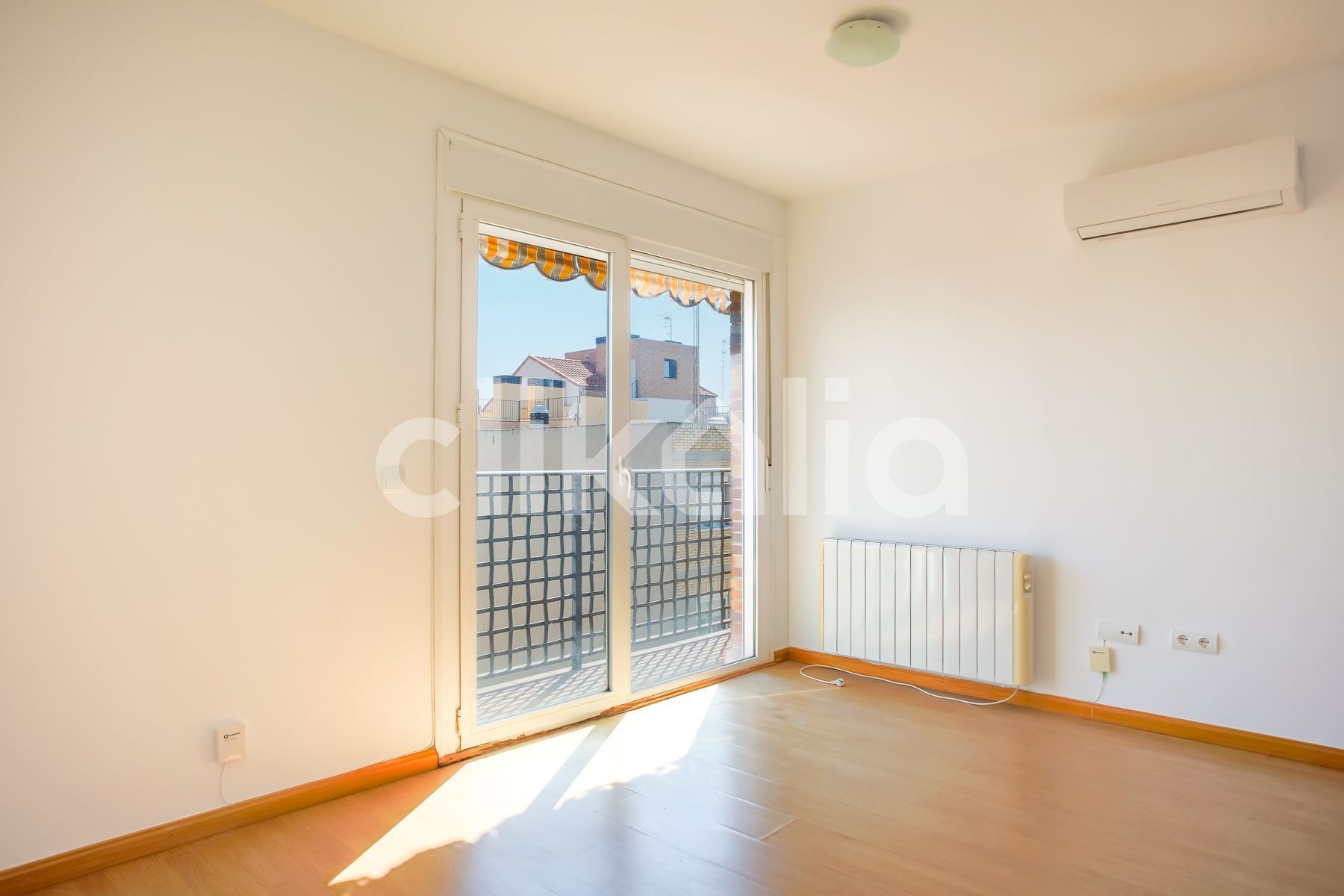 Habitación de Piso de alquiler en Móstoles con Aire acondicionado, Calefacción y Balcón