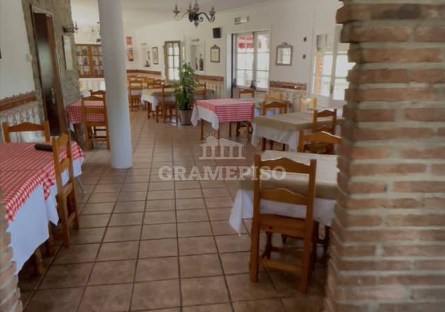 Local comercial en Alquiler en Sant Fost de Campsentelles