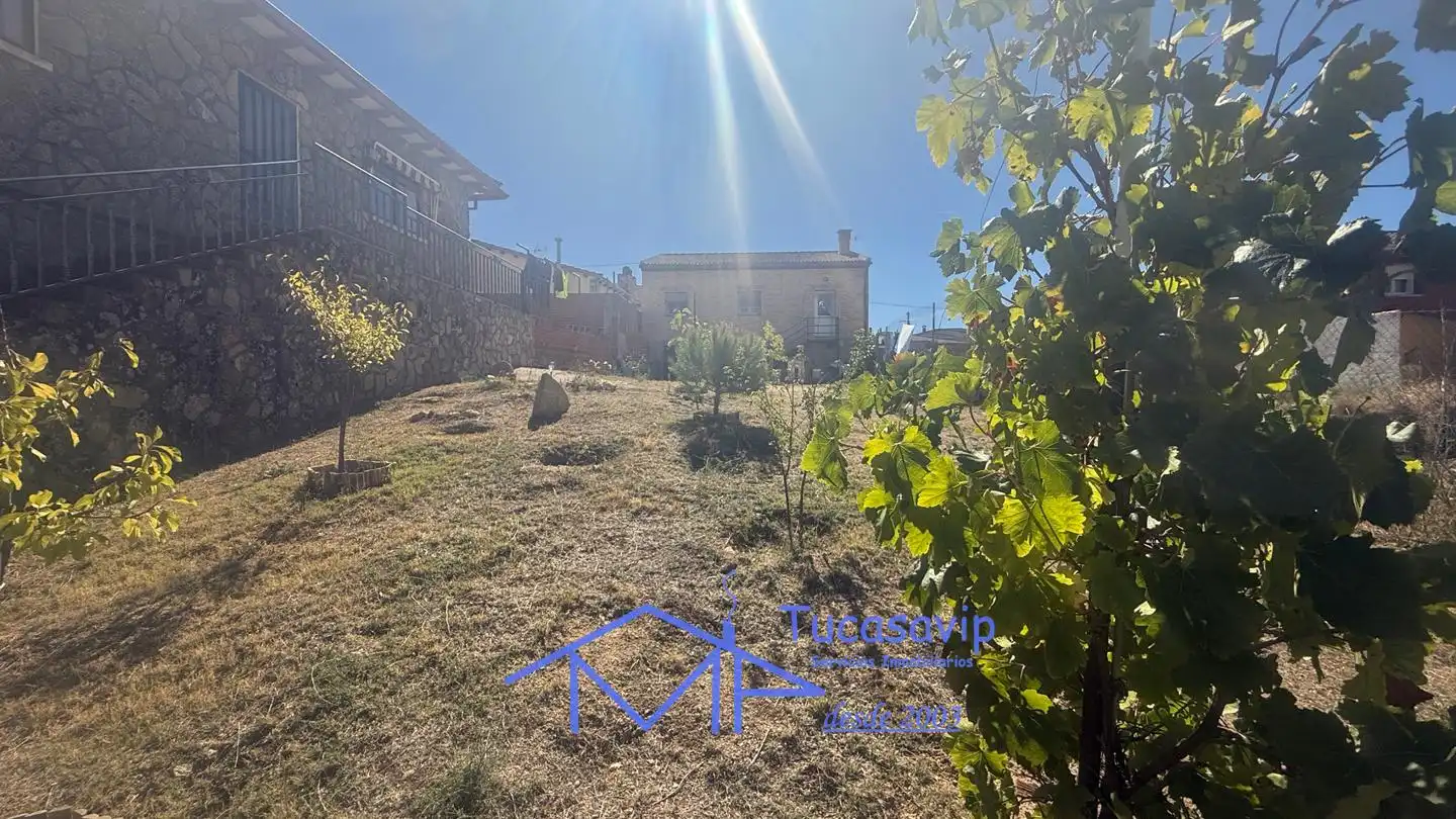 Reihenhaus mit Garten zum Verkauf in Cenicientos, imagen 7