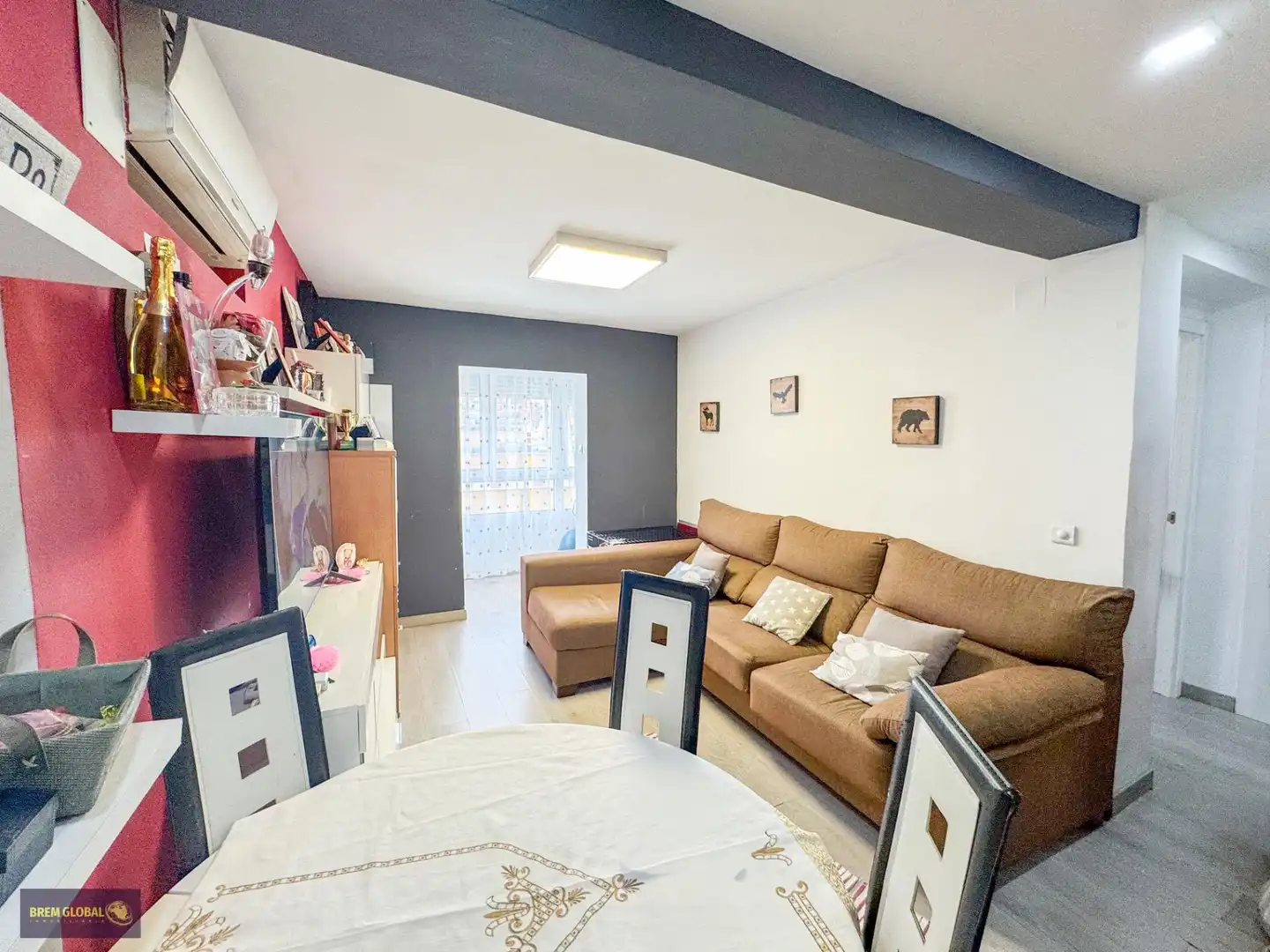 Sala de estar de Piso en venta en Madrid con Calefacción, Amueblado y Alarma