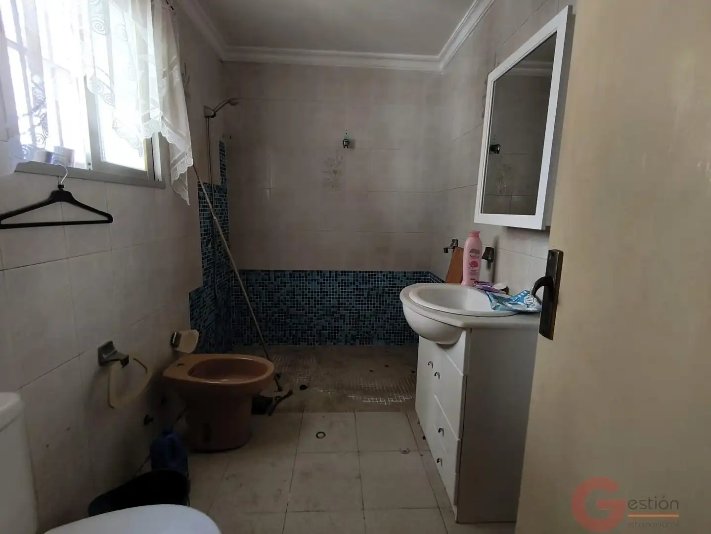 Bany de Casa o xalet en venda en Motril amb Terrassa