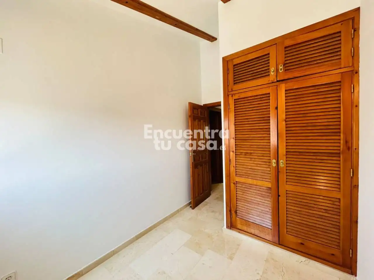Casa adosada en venda en La Nucia amb Aire condicionat, Calefacció i Jardí privat