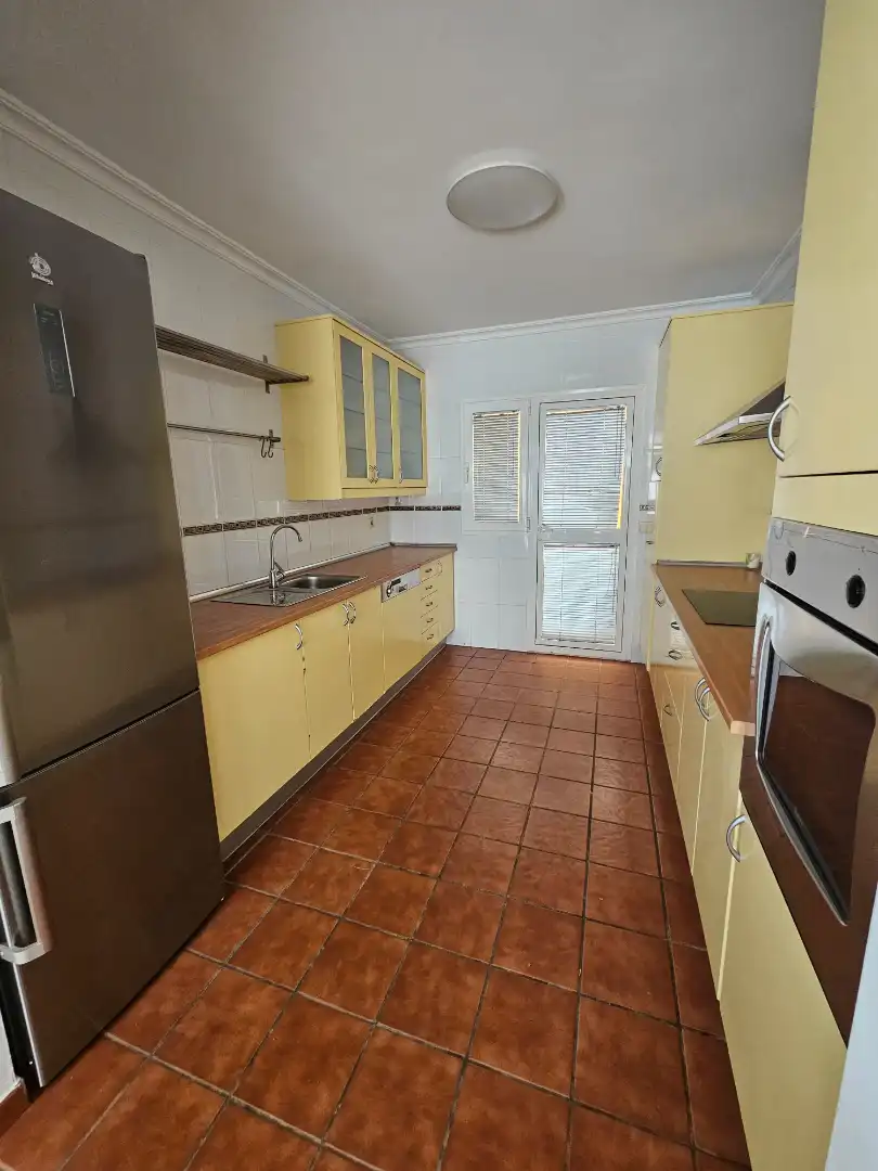 Cuina de Casa adosada en venda en Puerto del Rosario amb Aire condicionat, Jardí privat i Terrassa