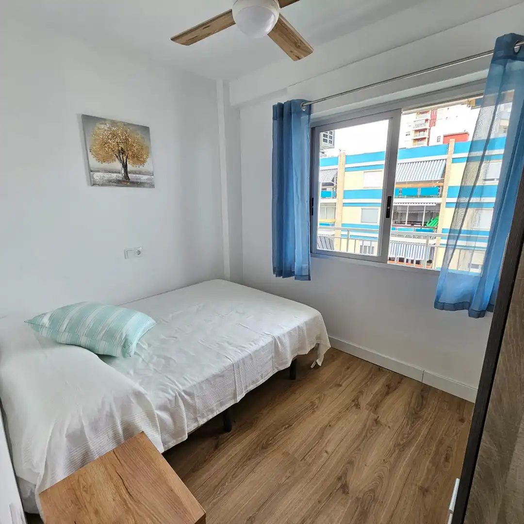 Schlafzimmer von Wohnung zur Miete in Gandia mit Heizung, Terrasse und Balkon