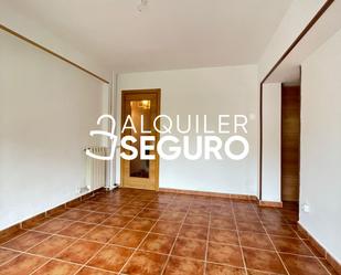 Bedroom of Flat to rent in  Madrid Capital  with Heating, Terrace and Furnished