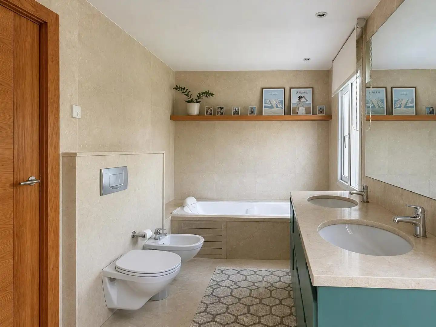 Bathroom of Houses for sale in Calvià  with Air Conditioner, Heating and Private garden
