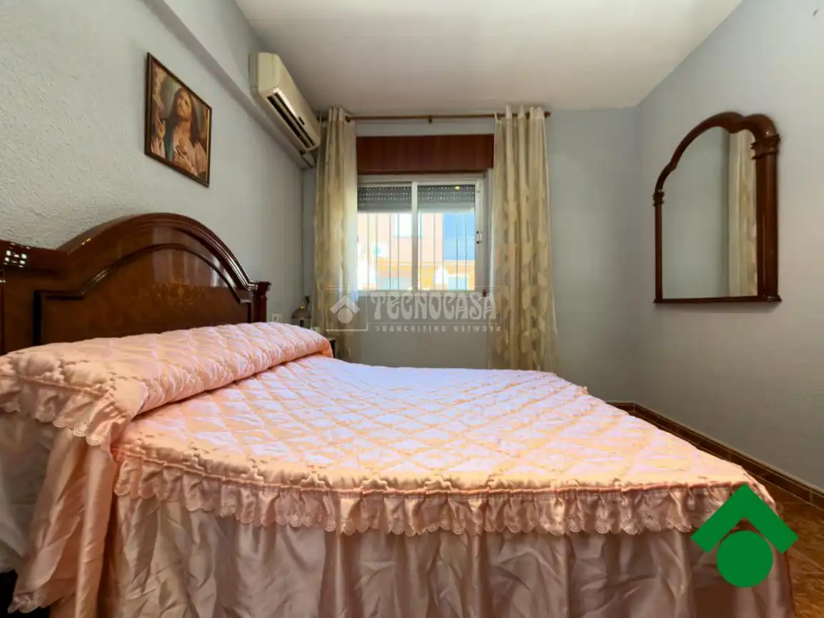 Casa adosada en venda a Albolote