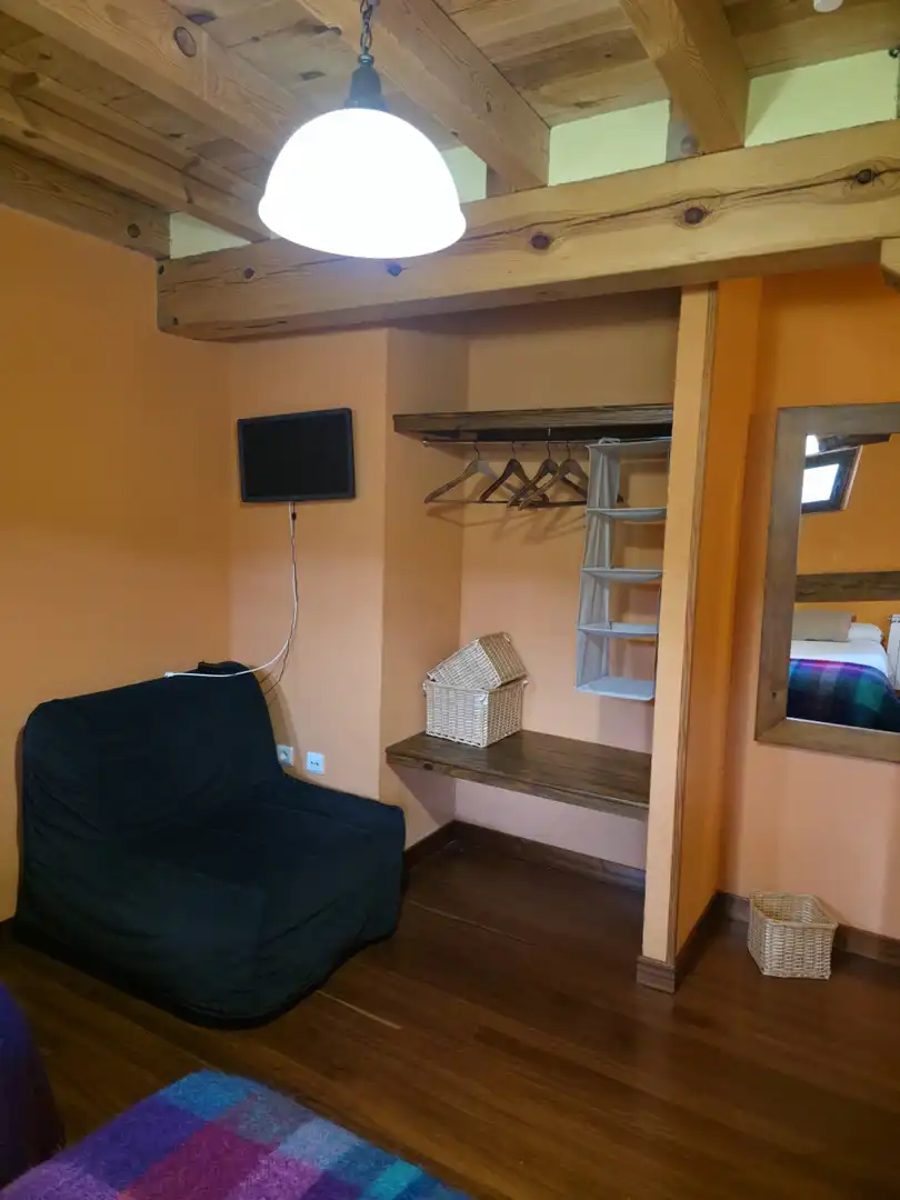 Casa o xalet en venda a San Martín y Perapertú - CALLE MAYOR, San Cebrián de Mudá