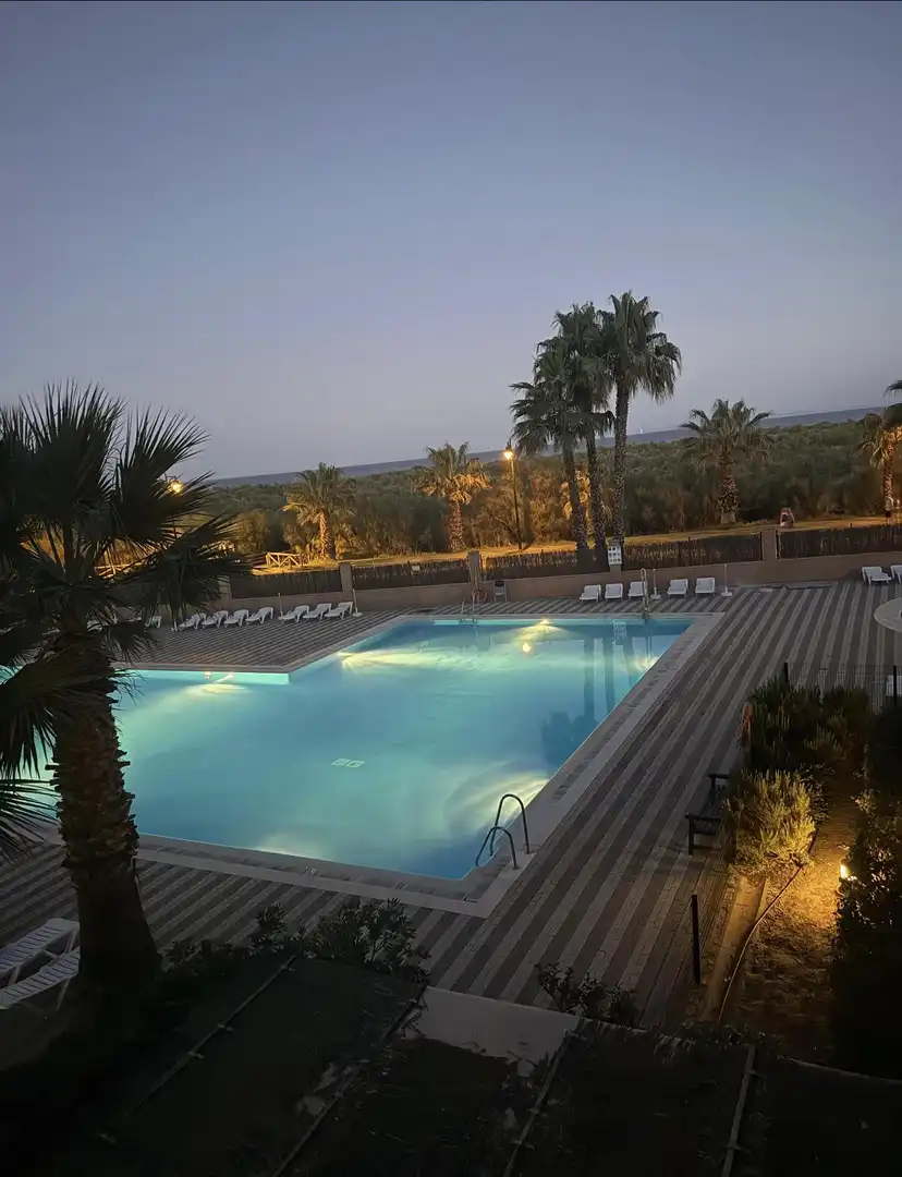 Apartament amb piscina en venda a Isla Canela, imagen 32