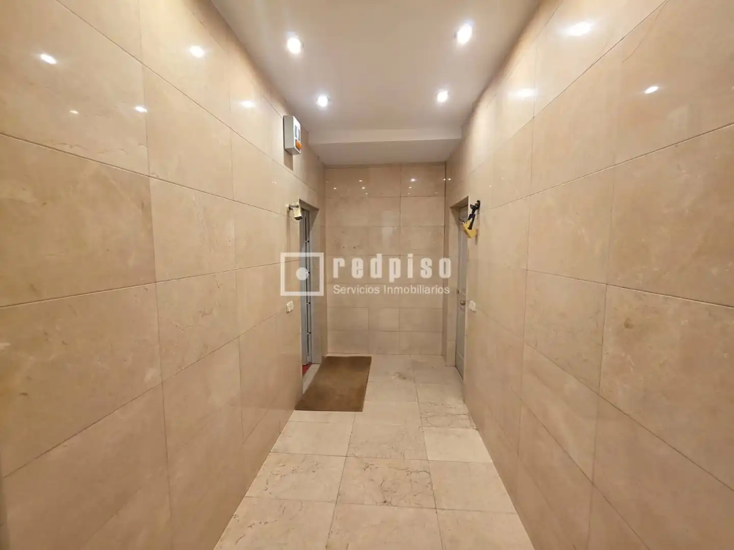 Local comercial en venta en del Pez, imagen 5